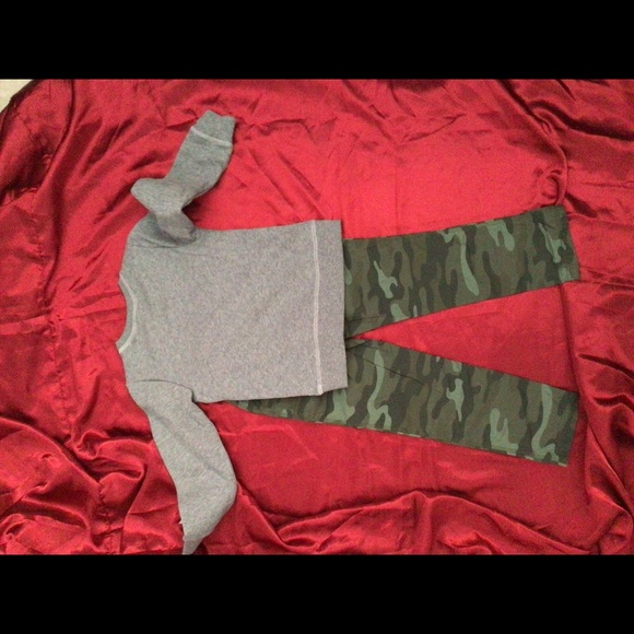 Carters Kids Boys Sz6 Camo Poplin pants/ Sweatshirt..Brought separately. Set$15 - Picture 4 of 11